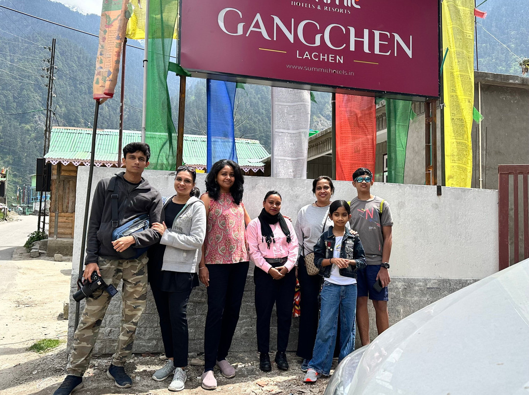 Summit Gangchen Hotel主图