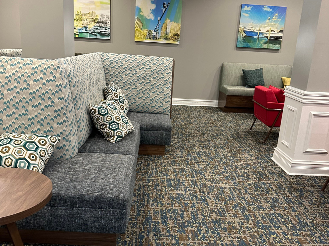 Hampton Inn West Palm Beach Central Airport主图