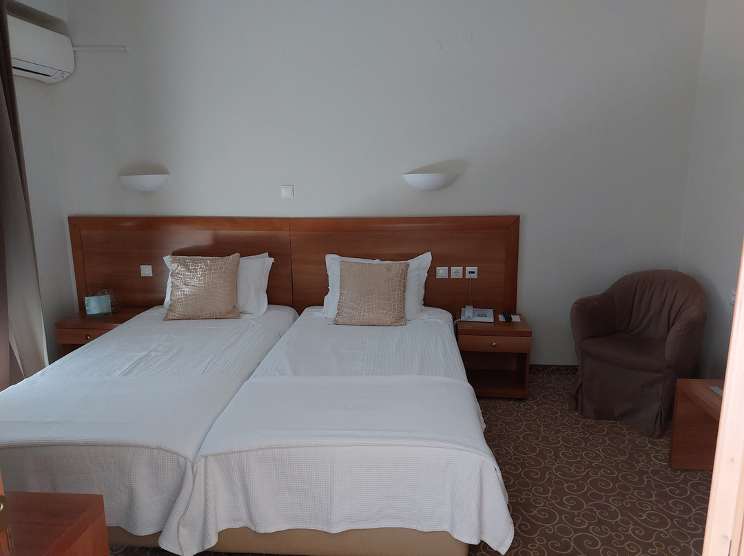 Chloe Luxury Hotel主图