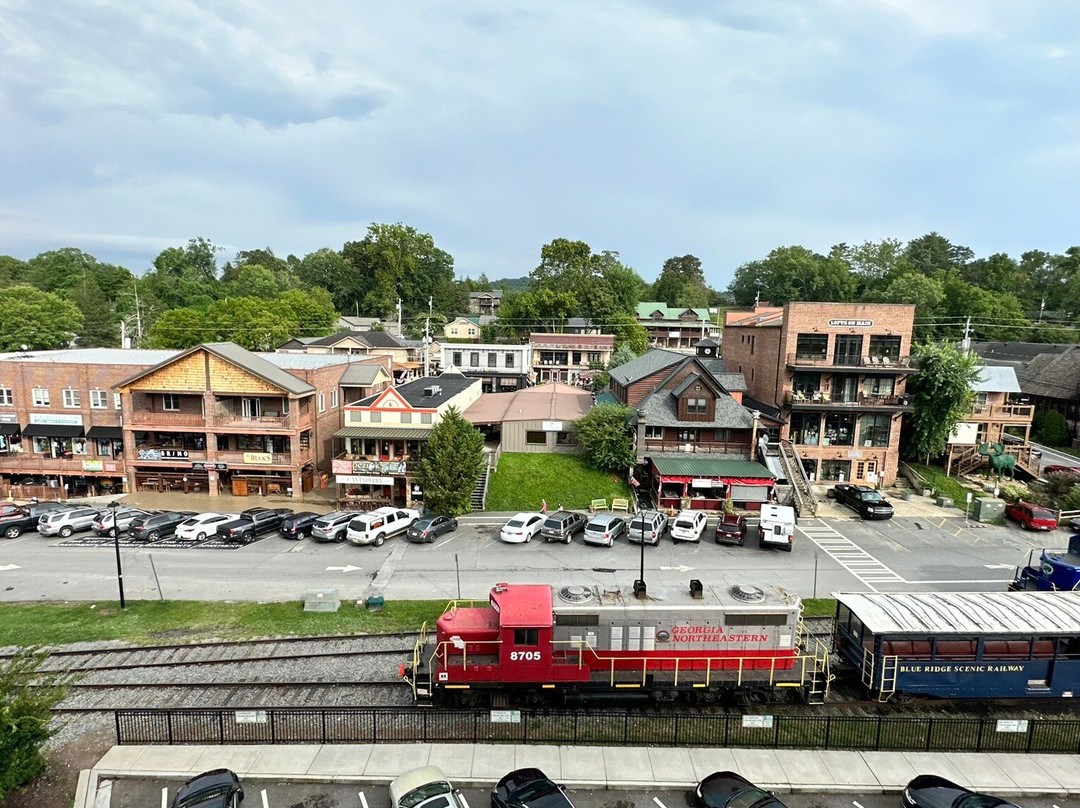 Hampton Inn By Hilton Blue Ridge主图