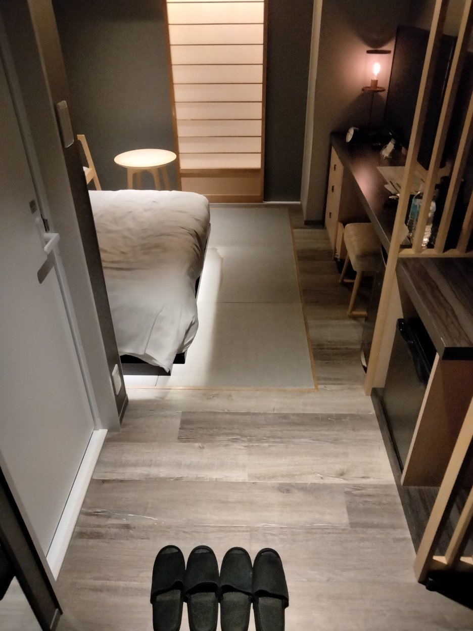 京都河原町三条Resol酒店-客卧