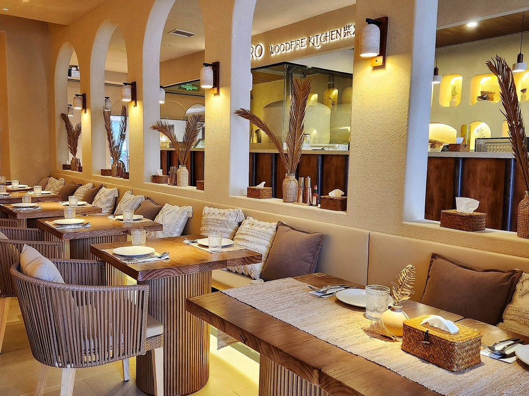 Toro Toro WoodFire Kitchen主图