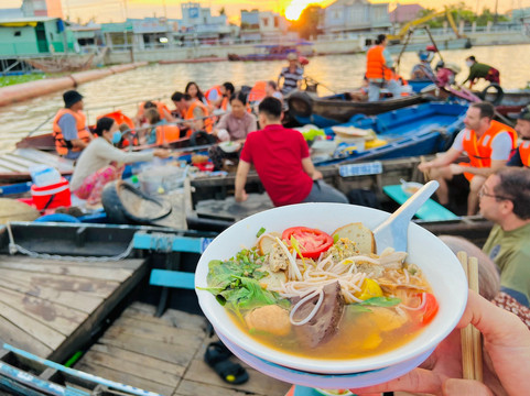 SOHA Tourist-芹苴必去景点
