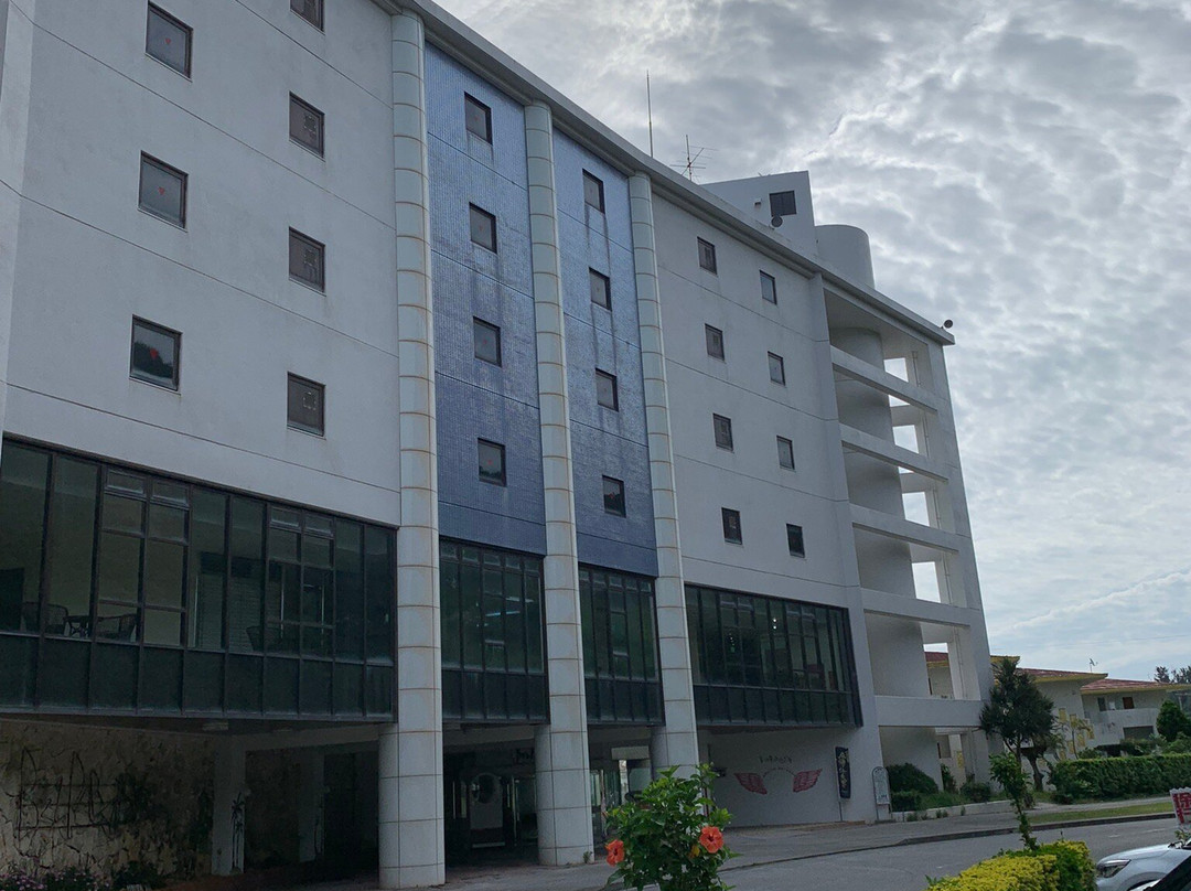 贝尔帕瑞埃颂度假酒店主图