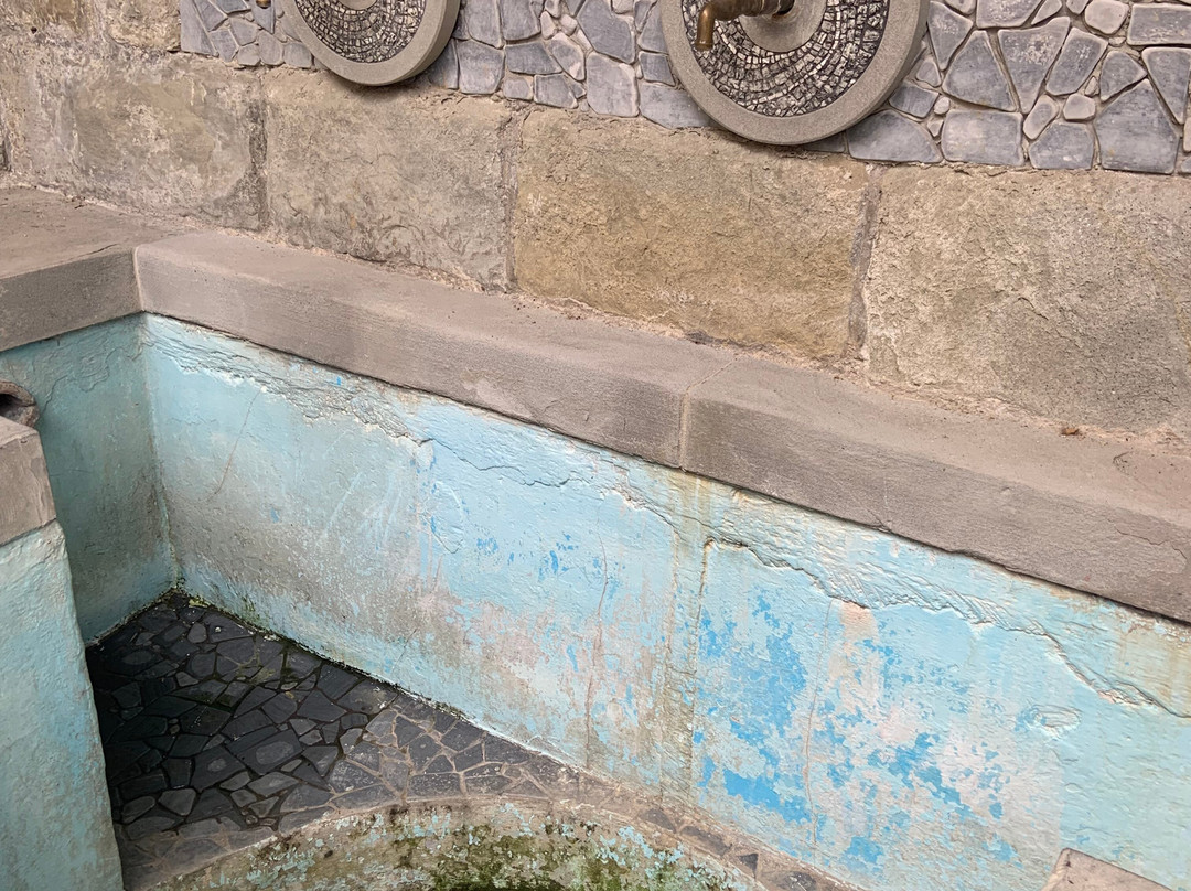 Fontana La luna nel pozzo-Sant'Agata Feltria必去景点