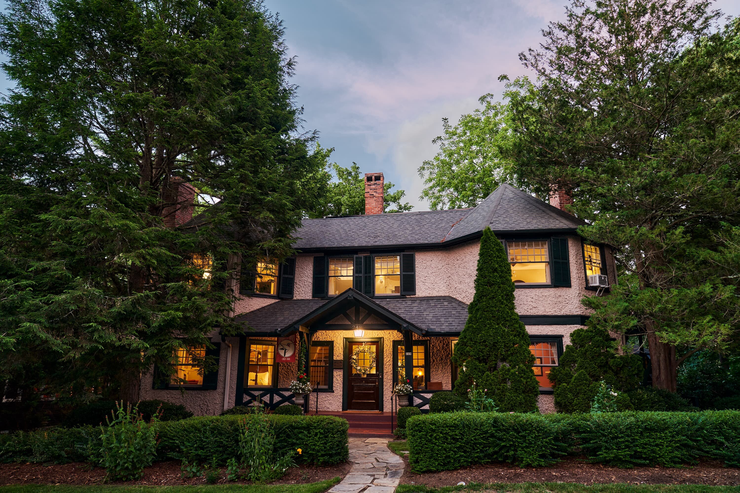 Pinecrest Bed & Breakfast-浴室