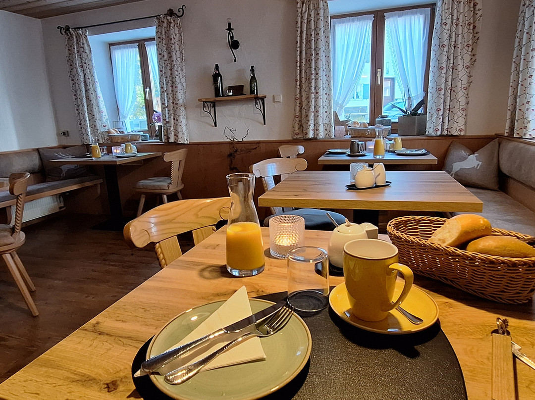 Alpen Gästehaus主图