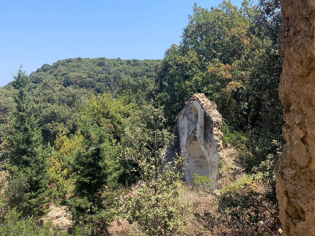 Monastery of the Blessed Virgin Mary-Kavos必去景点