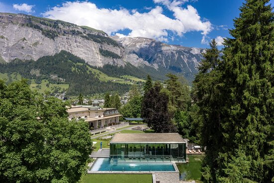 Waldhaus Flims Wellness Resort主图