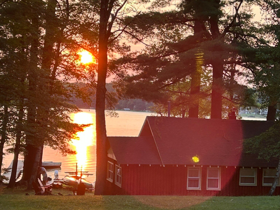 Holiday Acres Resort主图