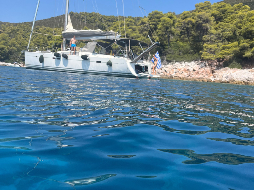 Aeolus Sailing-Skiathos Town必去景点