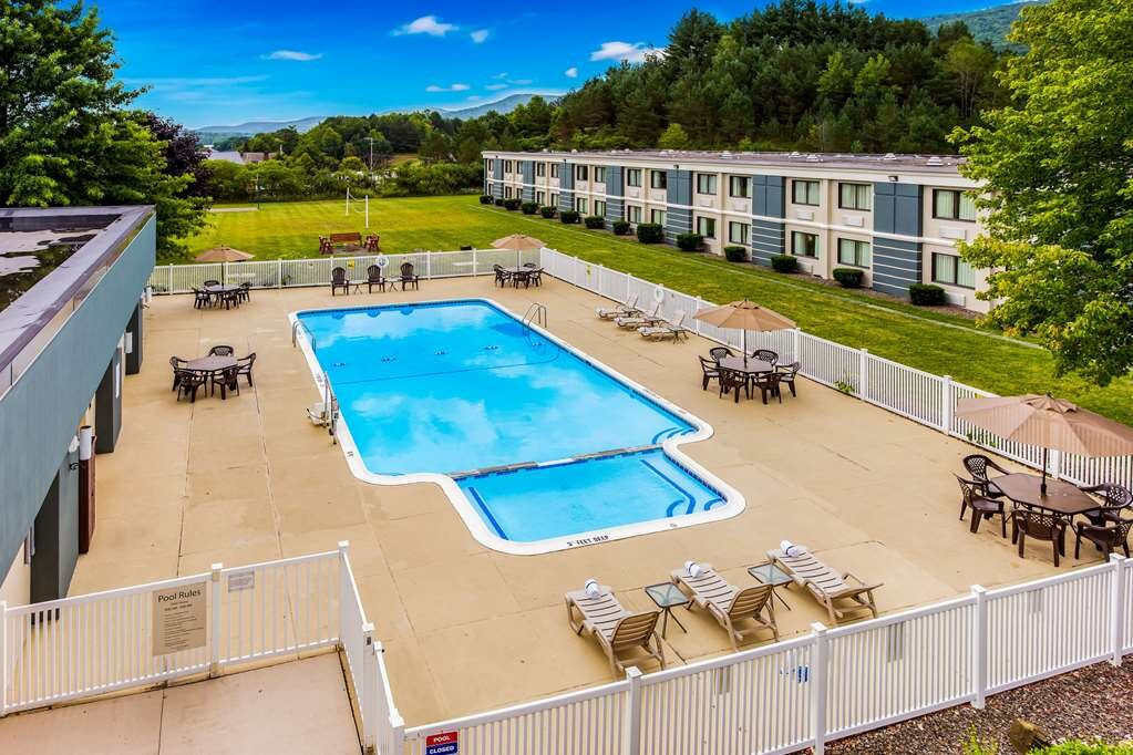 Quality Inn Oneonta Cooperstown Area主图