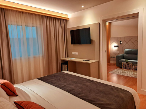 都市快捷桑坦德帕拉亚思酒店主图