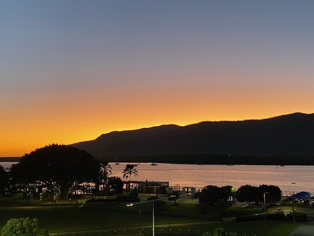 杰克纽厄尔假日公寓式酒店主图