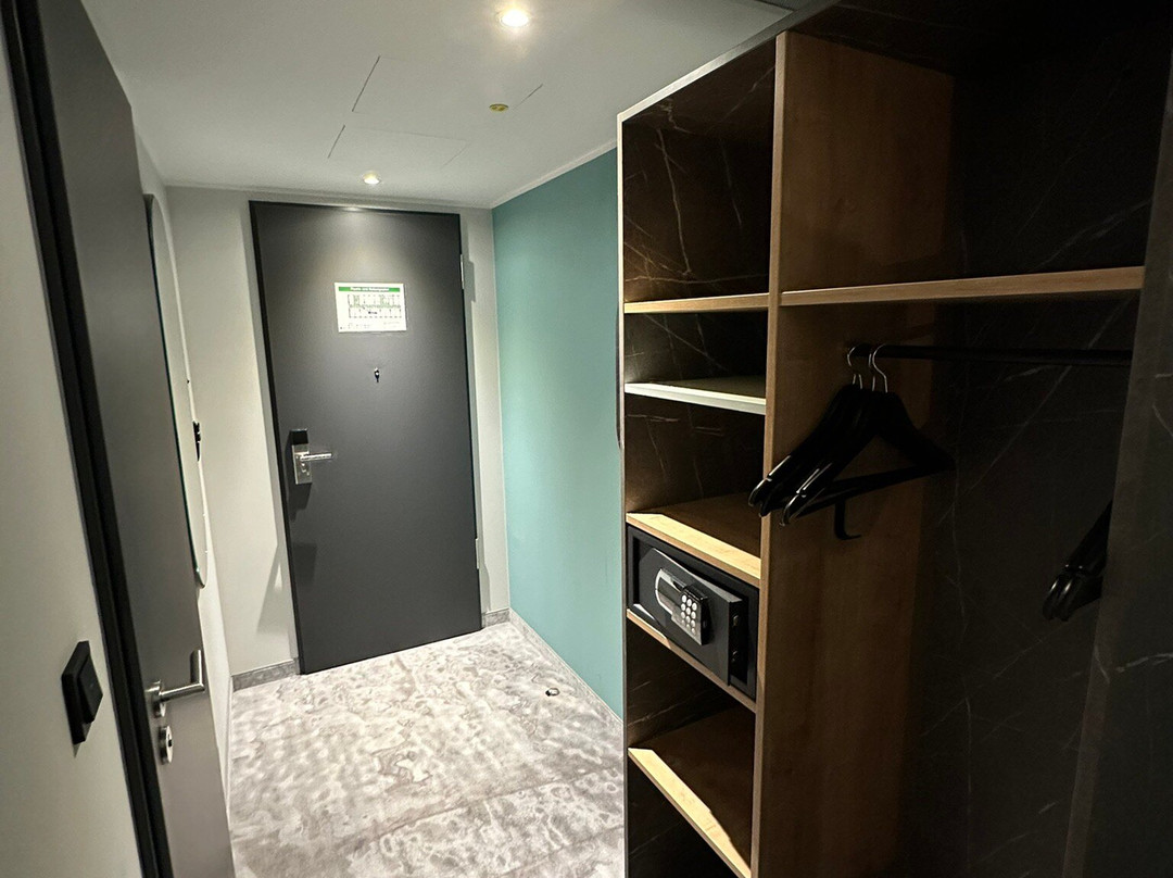 Holiday Inn - the niu, Cure Erlangen主图