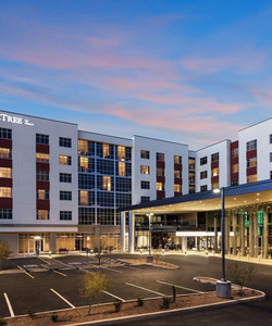 DoubleTree by Hilton Tucson Downtown Convention Center酒店图片