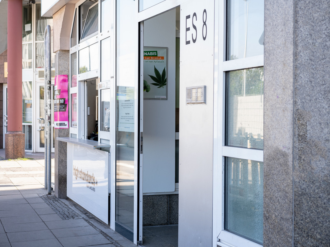 High Standards Cbd Shop-斯图加特必去景点