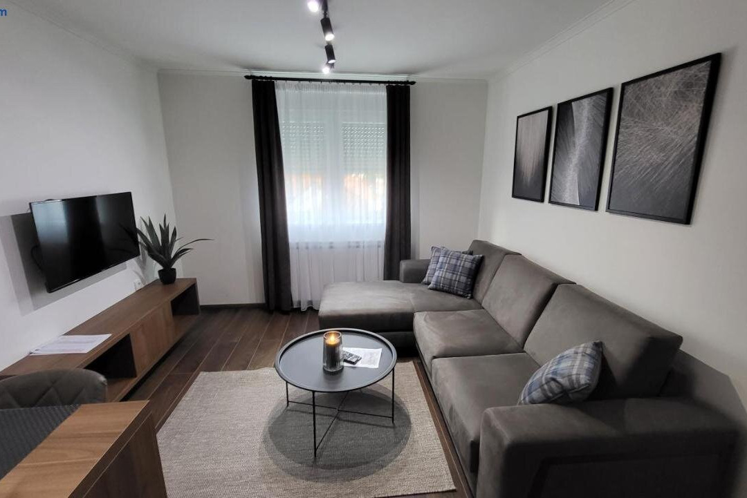 Apartments Spring