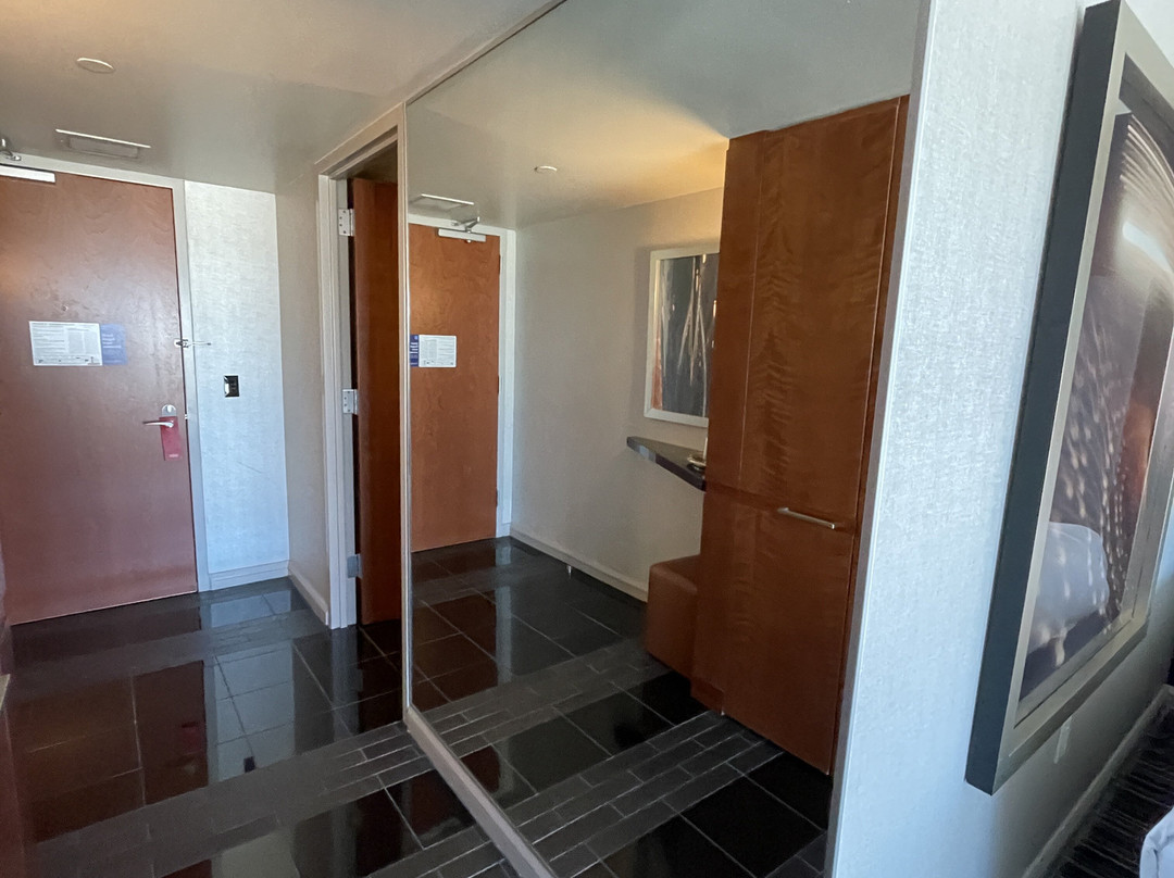 DFW机场君悦酒店主图