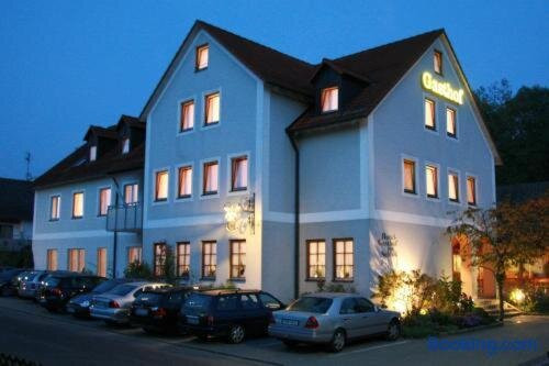 Hilzhofen酒店住宿-Hotel-Gasthof am Schloss
