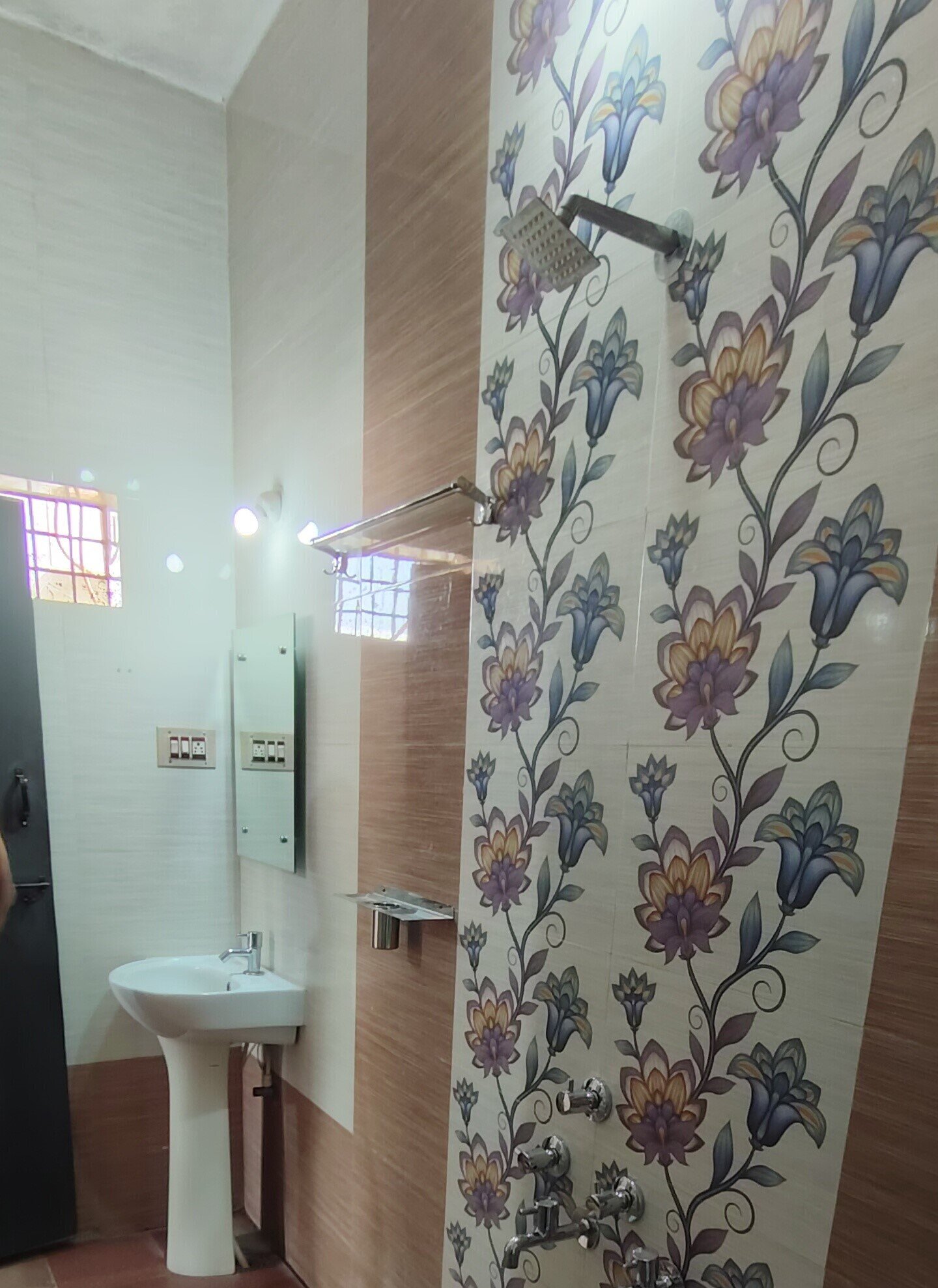 Vinayaka Homestay Hampi-浴室