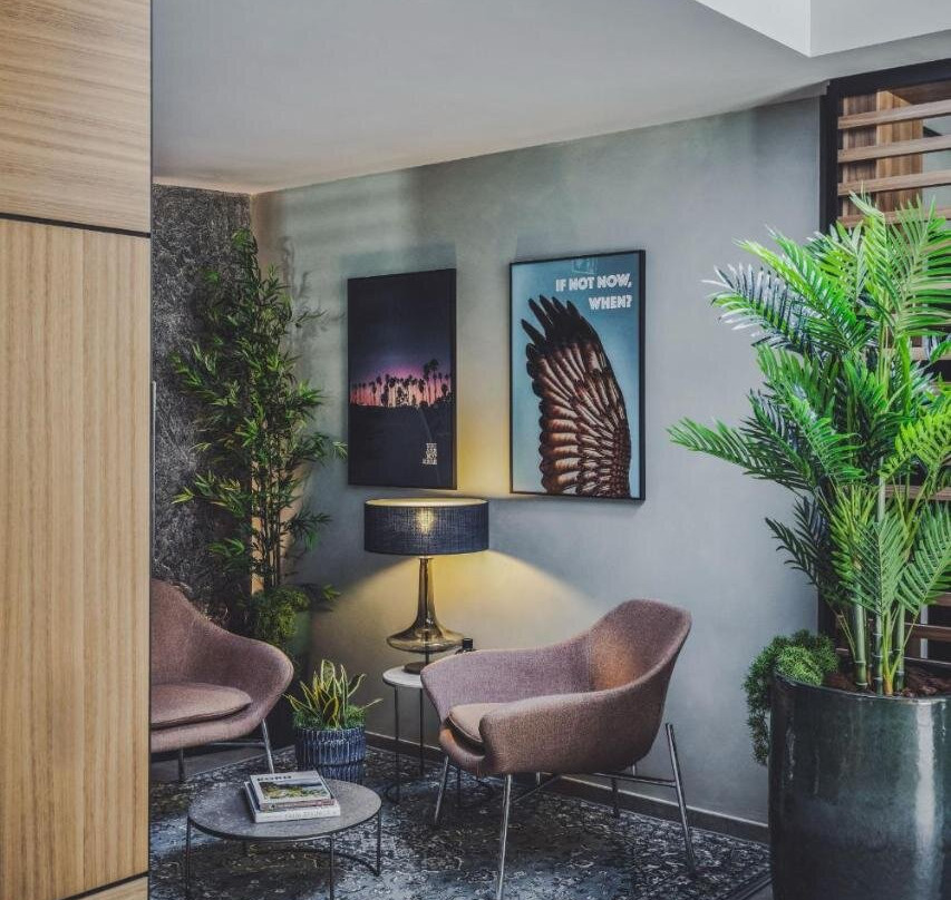 3 VIE Restaurant & Rooms
