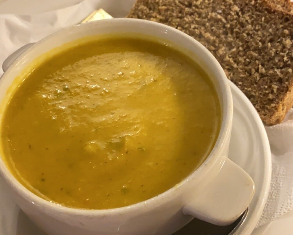 Devon Inn Hotel主图