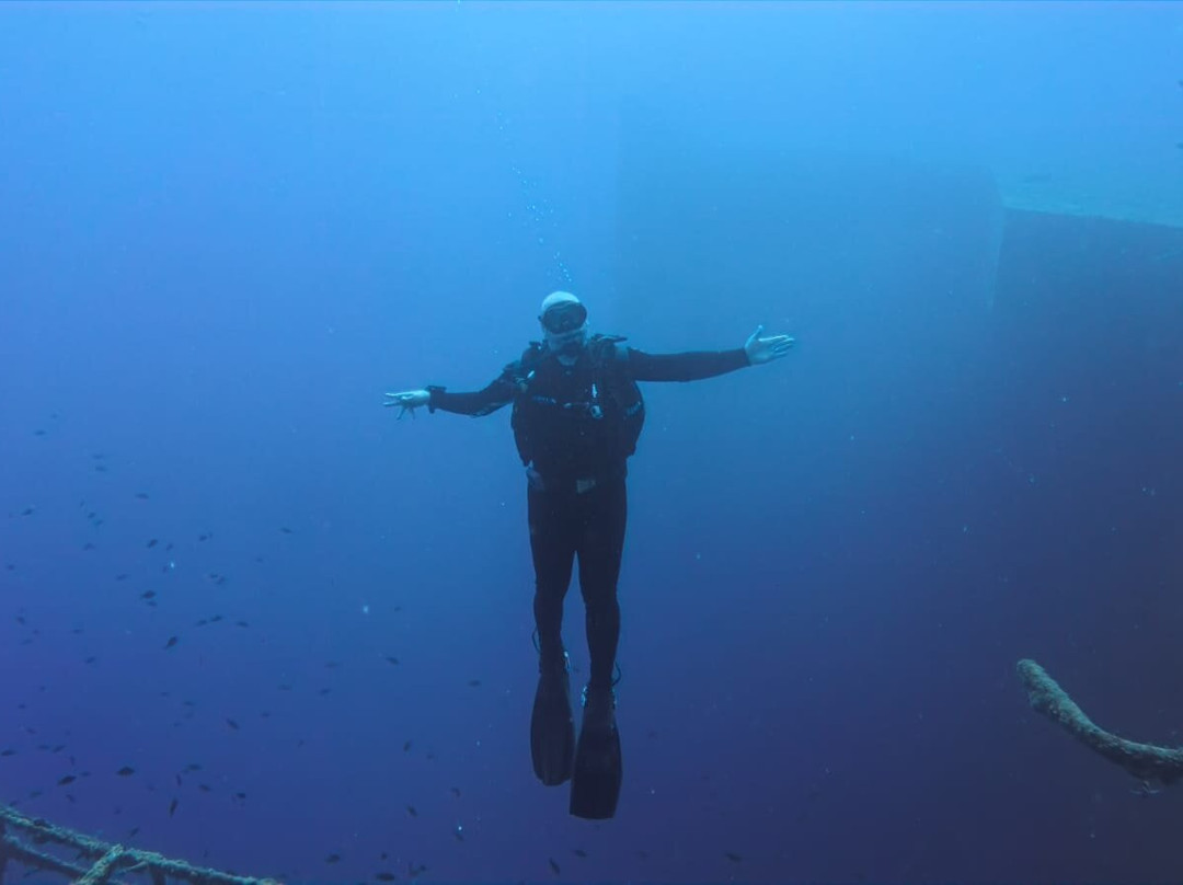 drive & dive with mario-拉纳加必去景点