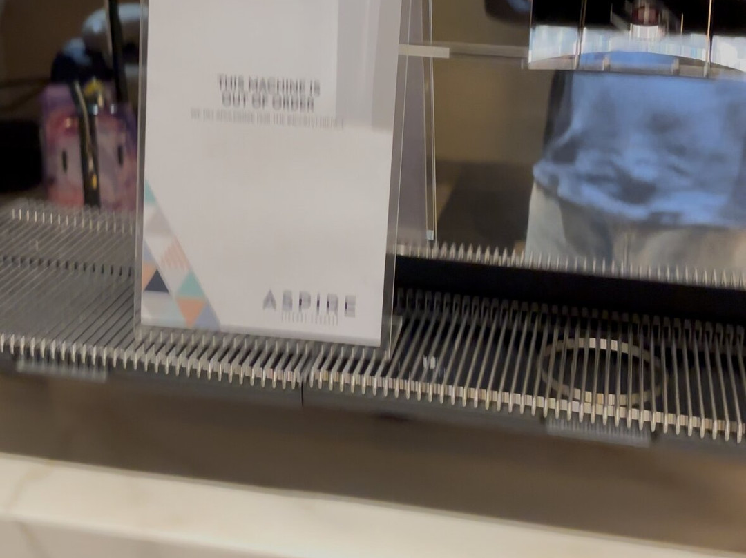 Aspire Lounge 41景点图片