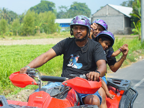 Info Nusa Penida Day Tour-珀尼达岛必去景点