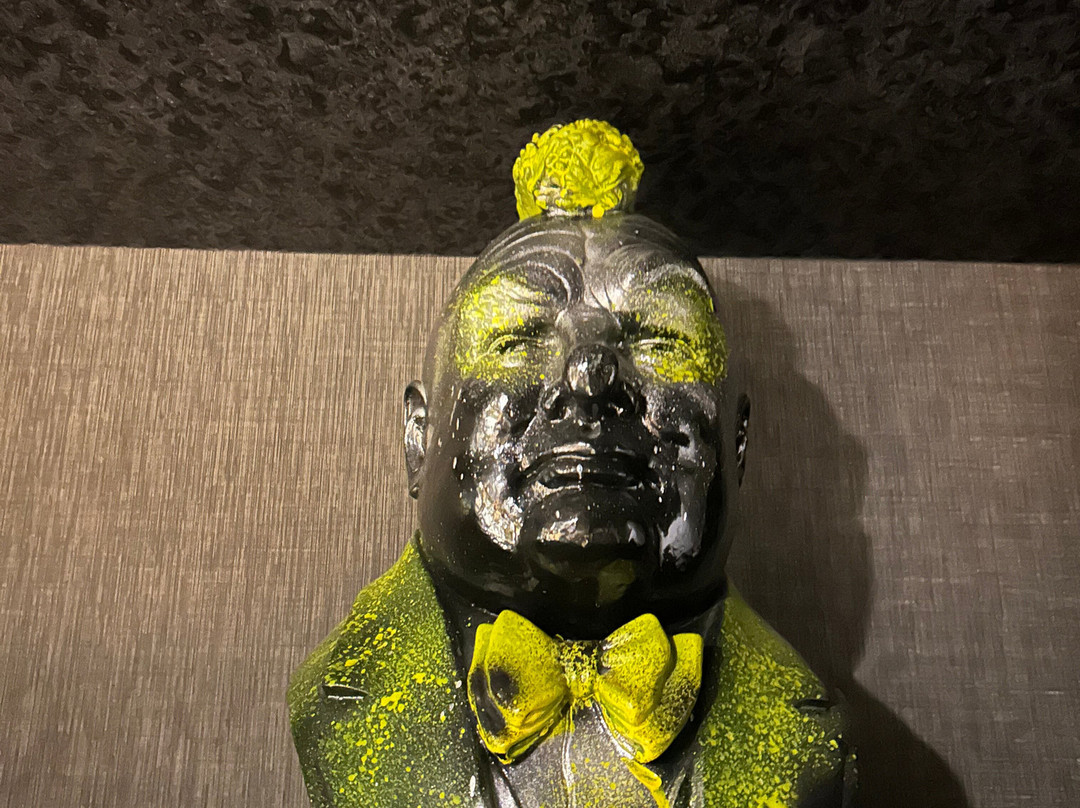 梅加洛酒店主图