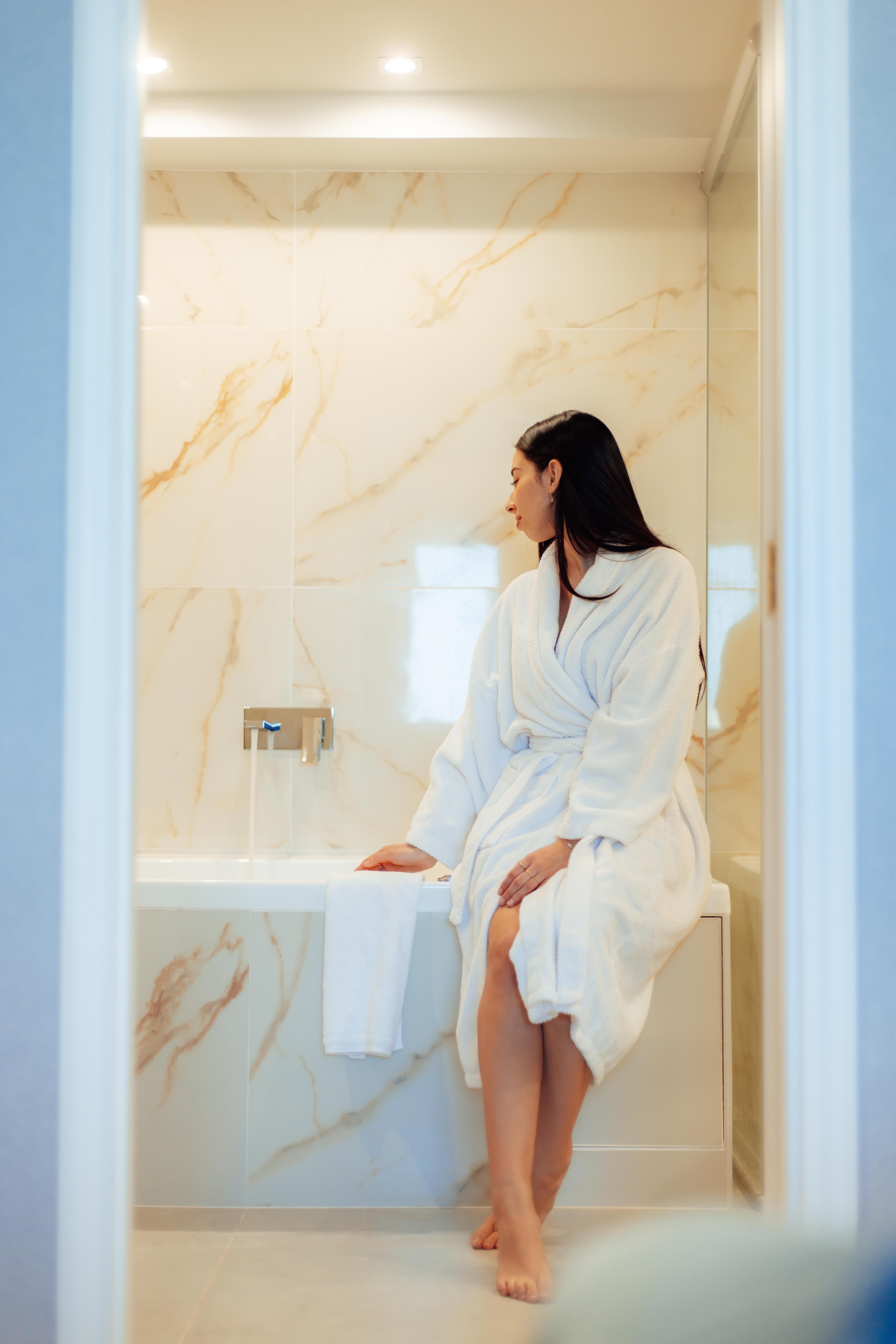 Naindo Park Hotel-浴室