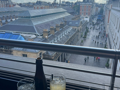 Piazza Terrace Bar-伦敦必去景点