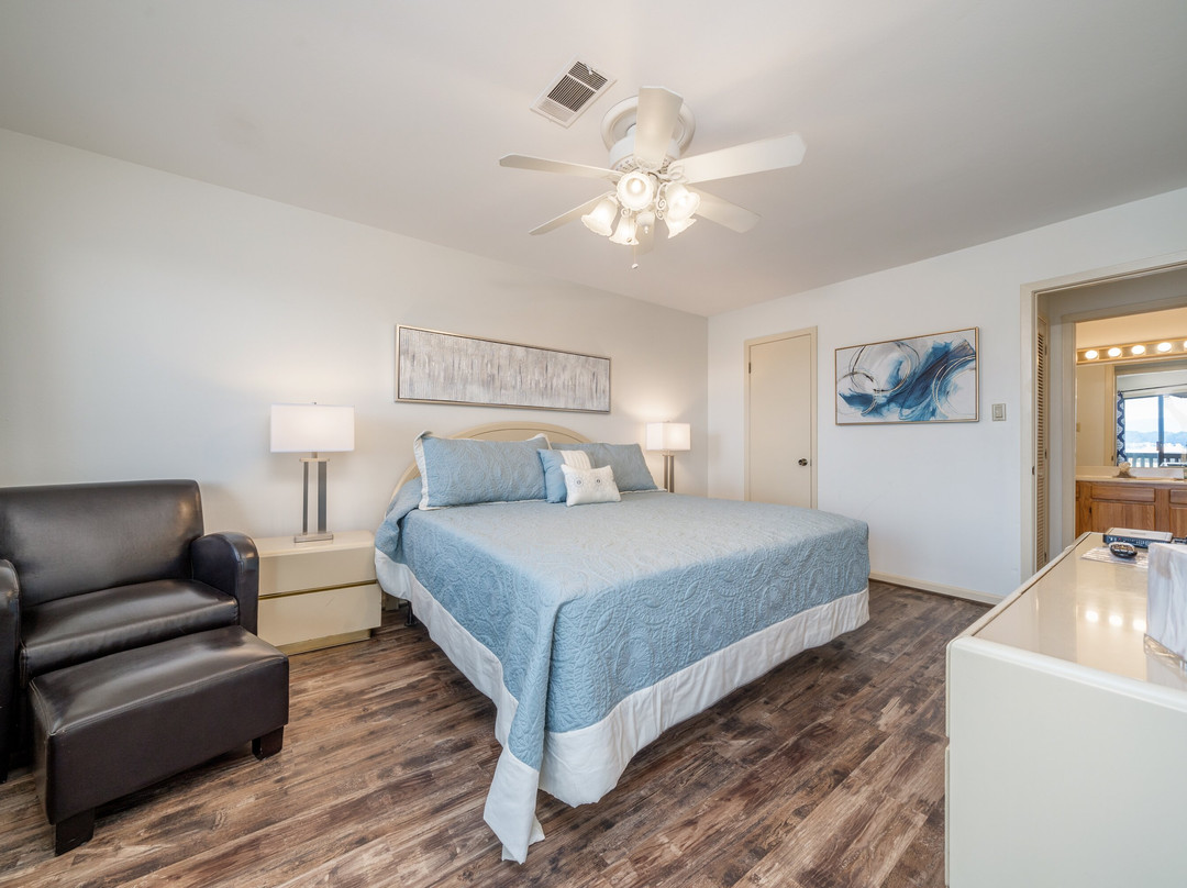 South Shore Lake Resort主图