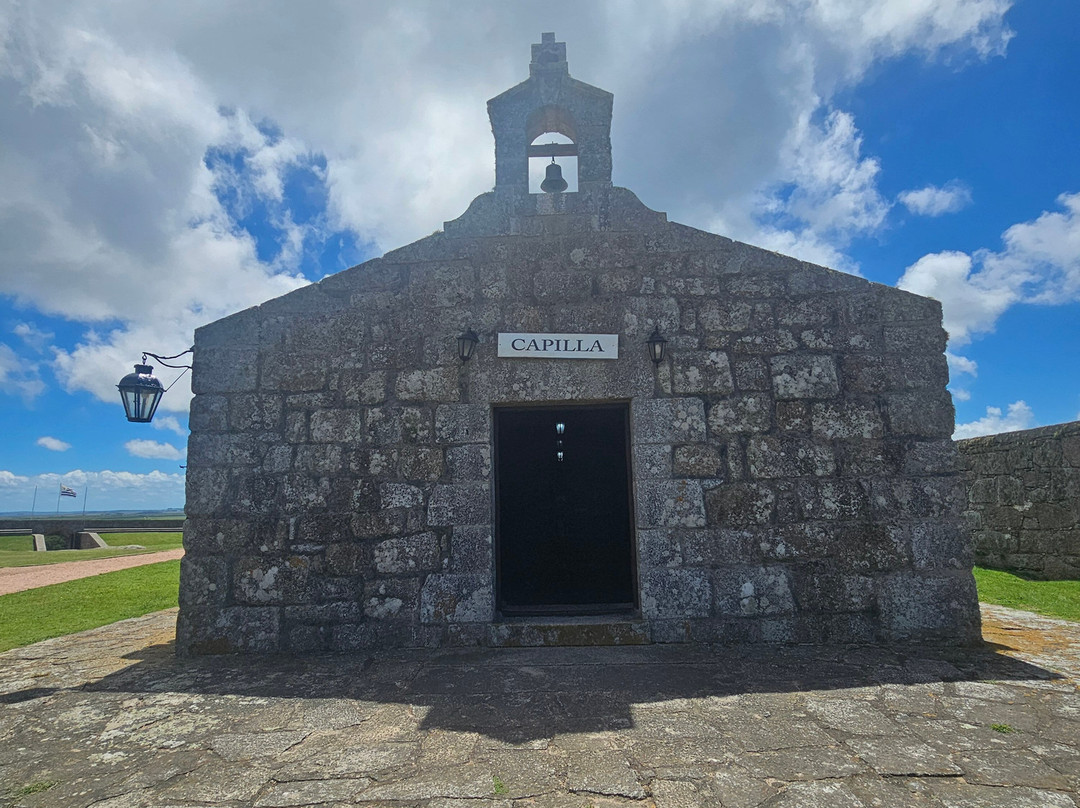 Fortaleza de Santa Teresa-Rocha必去景点