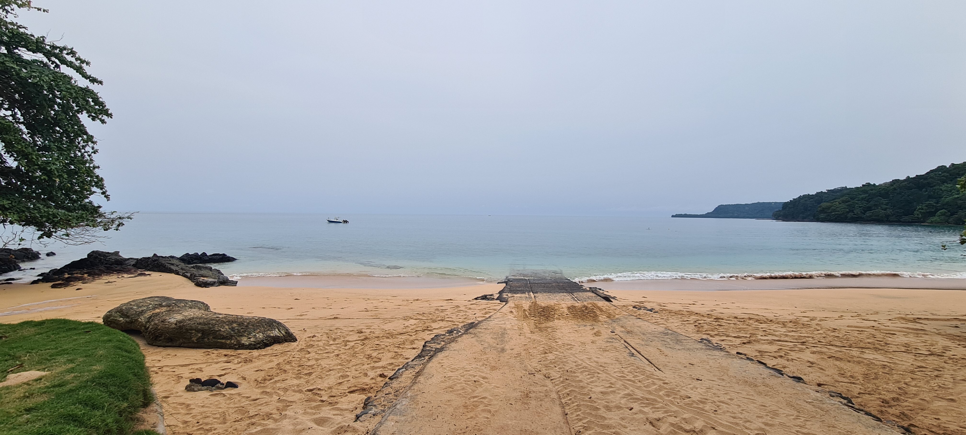 Bom Bom Principe Island-官方
