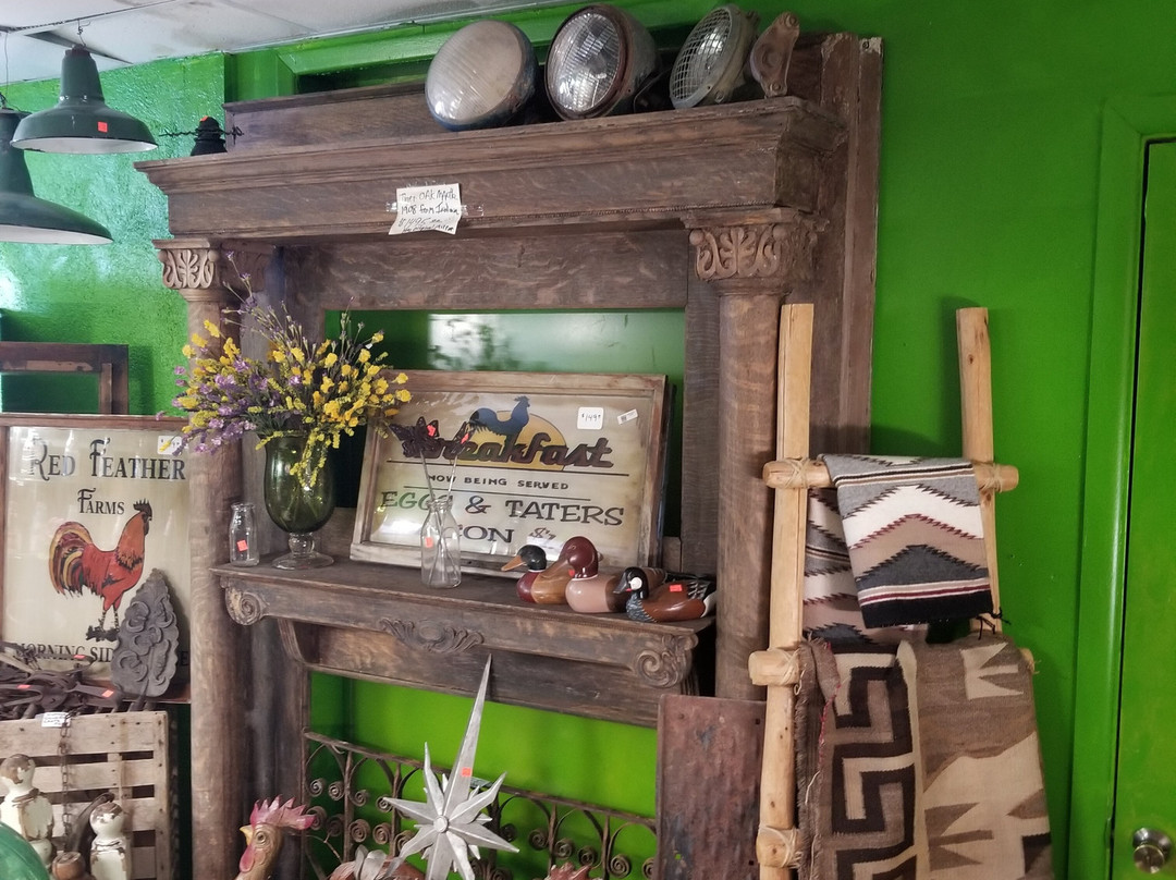 Route 66 Road Relics-塞利格曼必去景点