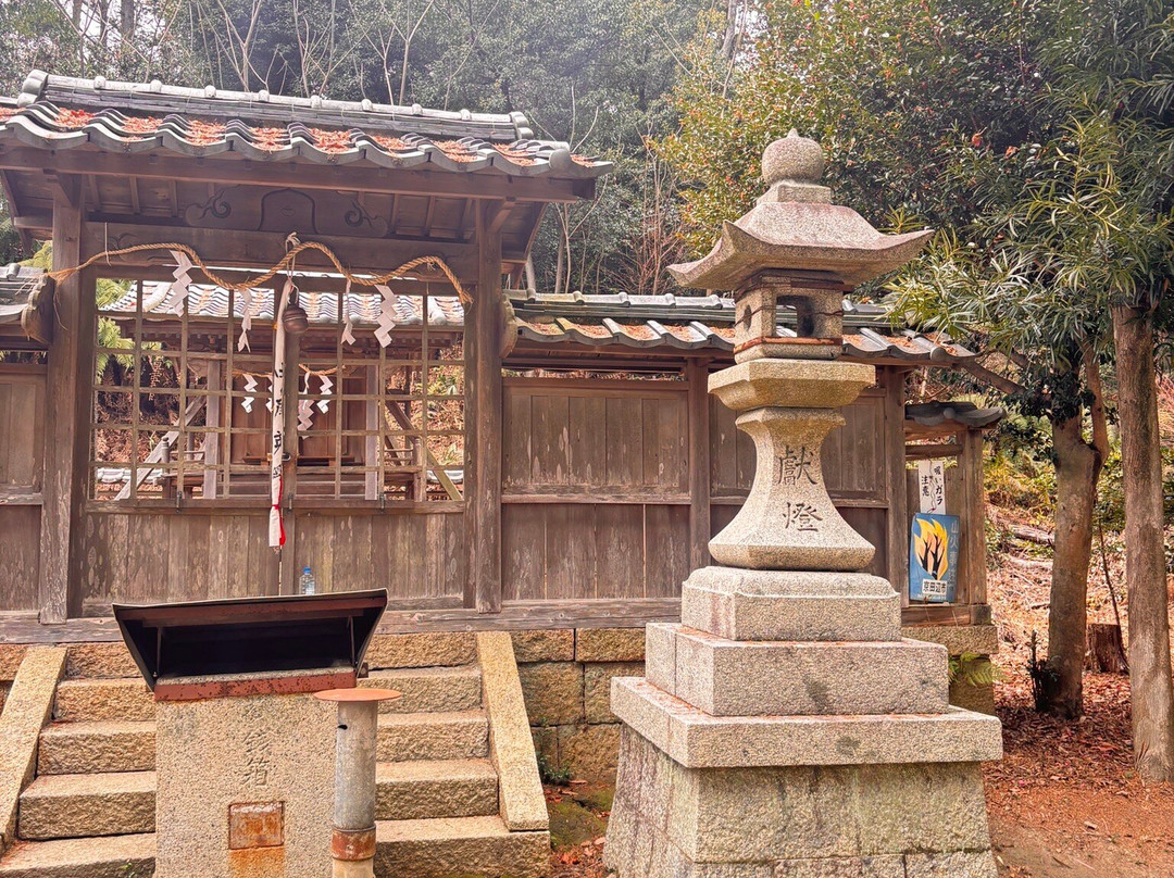 Kannabi Shrine景点图片