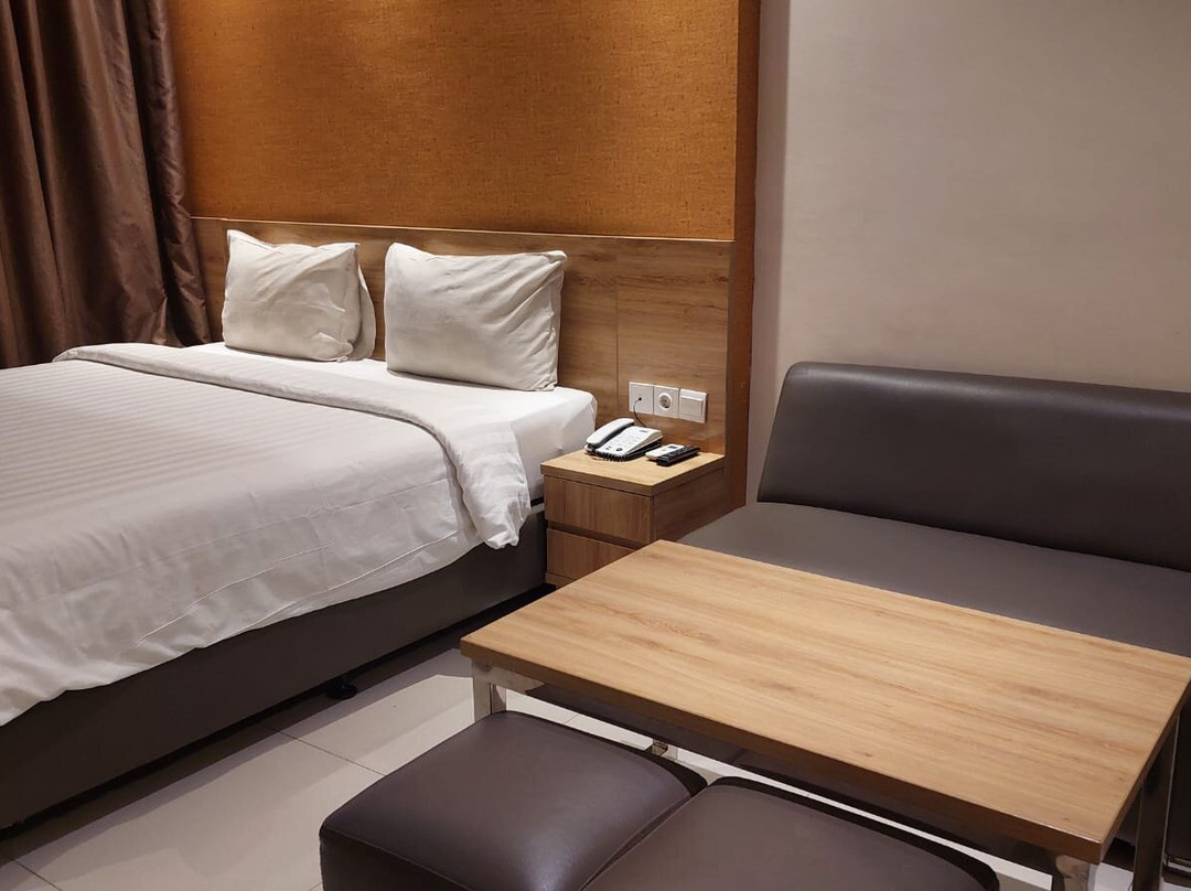 Wing Hotel Kualanamu主图