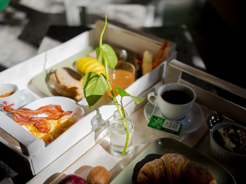 佩鲁氛围酒店主图