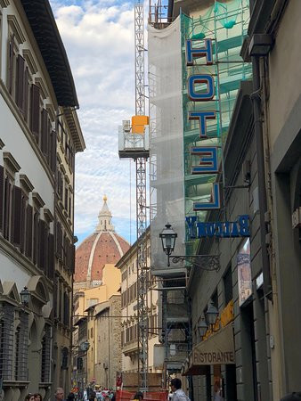 贝尔科尼酒店主图