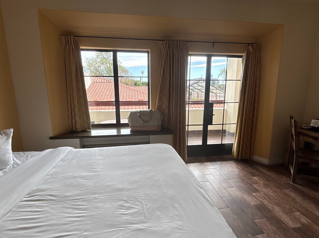 Clocktower Inn Ventura主图