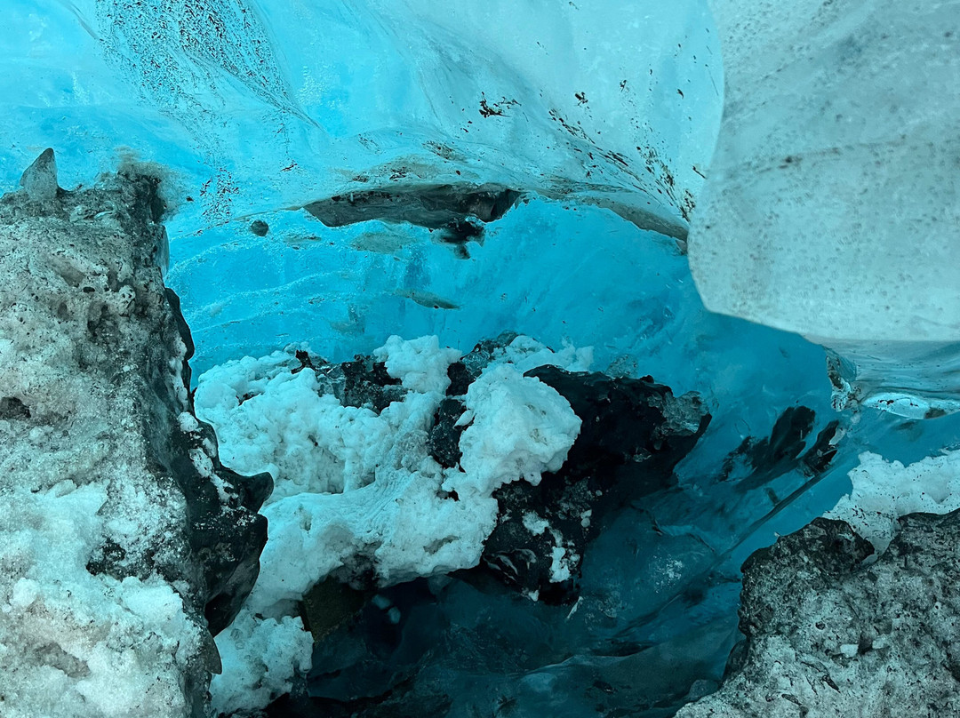 Ice Cave Trips-赫本必去景点
