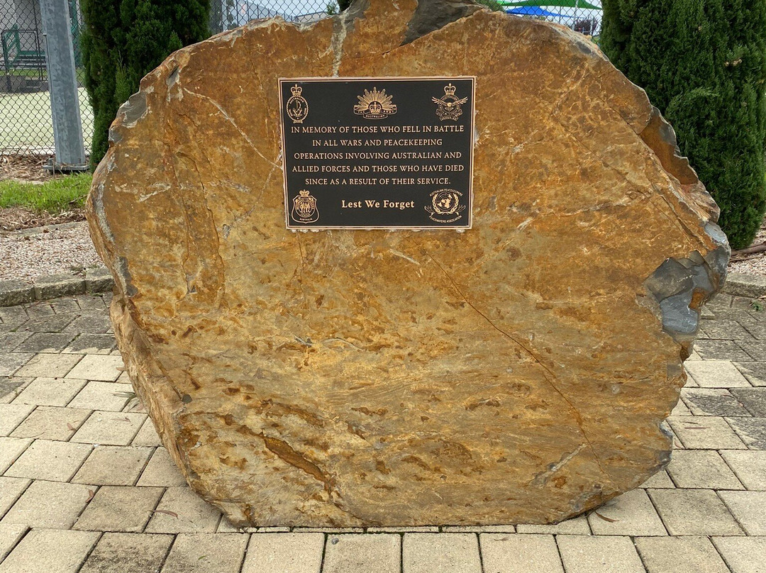 Orbost War Memorial Clock-Orbost必去景点