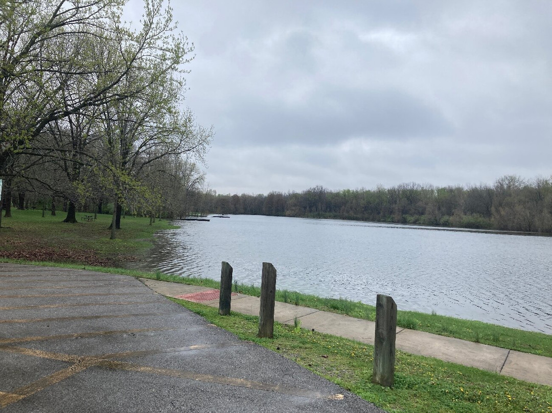 Beall Woods State Park-Mount Carmel必去景点