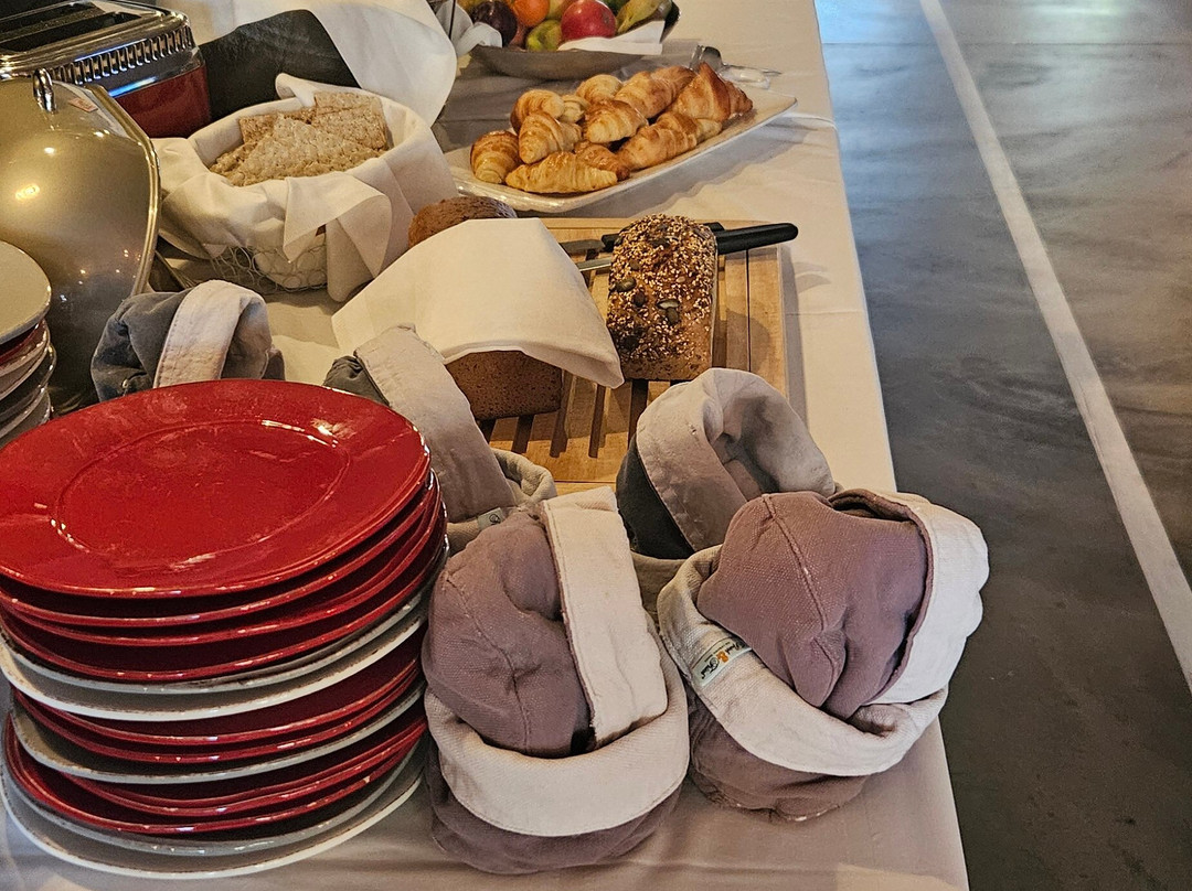 Kroger By Underdog Hotels主图