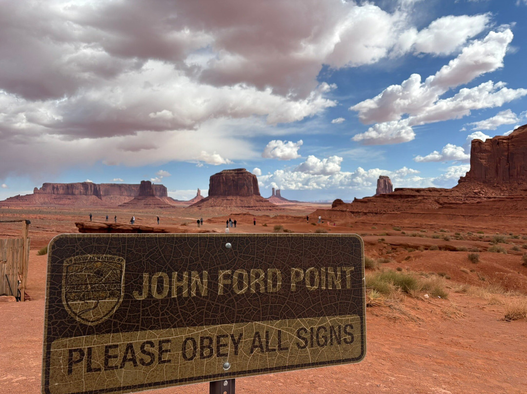 Navajo Spirit Tours-纪念碑公园必去景点