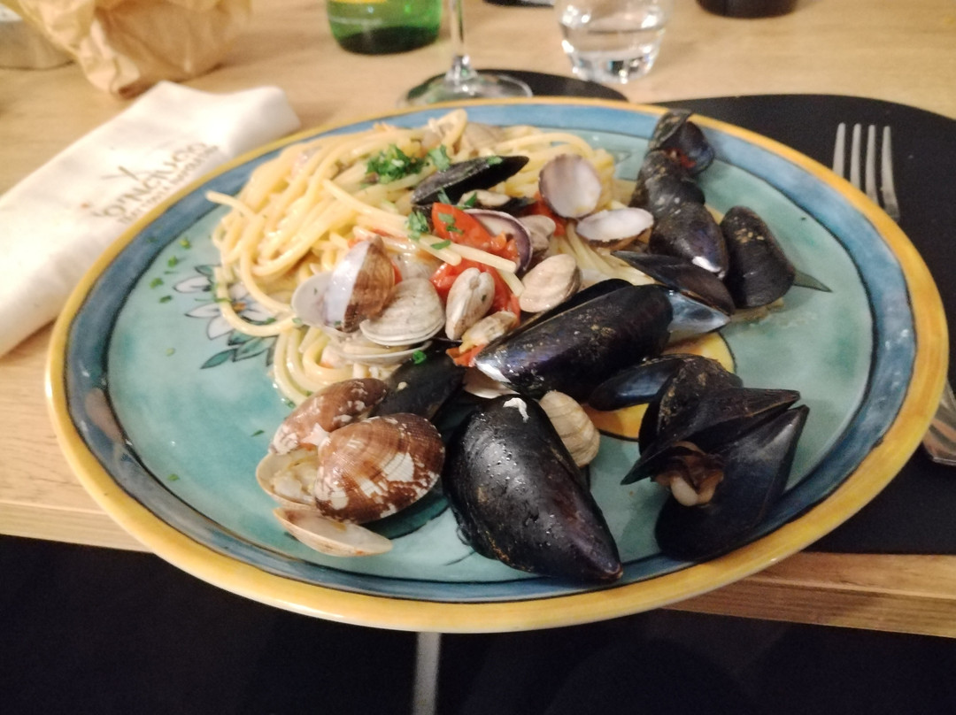 O’ Nciucio Trattoria Napoletana