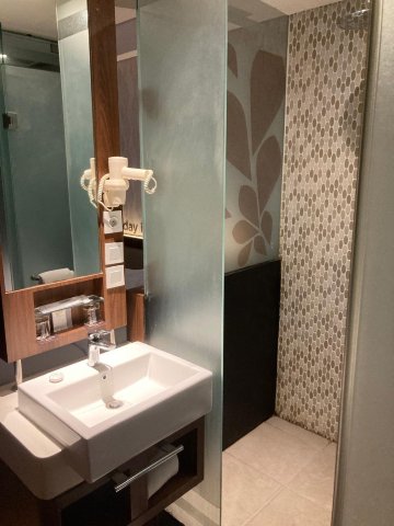 无限8巴厘酒店-浴室