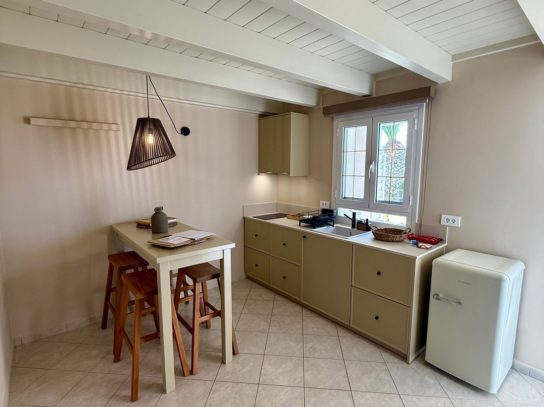 Villa Rosa Apartments主图